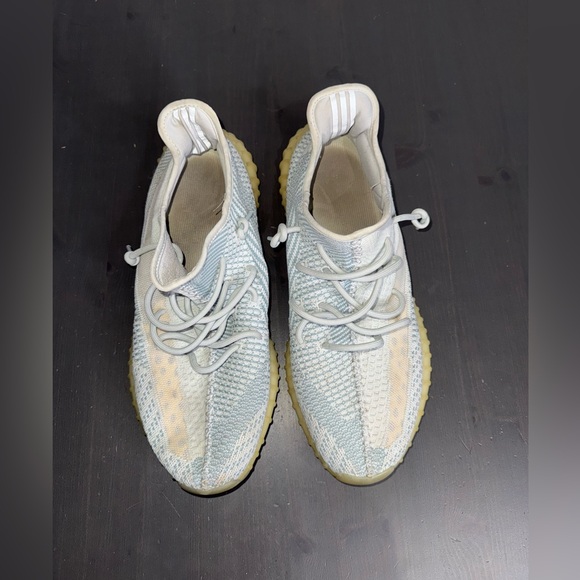 adidas Yeezy Boost 350 V2 Cloud White Non-Reflective FW3043